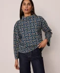chain-link-print-sweater-KnAEoyMj-0.webp