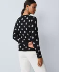 dotted-essential-crew-neck-swe-iSQjNhzR-0.webp