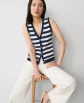 striped-v-neck-vest-HKolorVX-0.webp