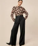 the-modern-wide-leg-trouser-QxfLHpBO-0.webp