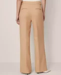 the-tailored-wide-leg-trouser-UZqgkGTH-0.webp