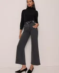 the-wide-leg-crop-jean-XhlriDkF-0.webp